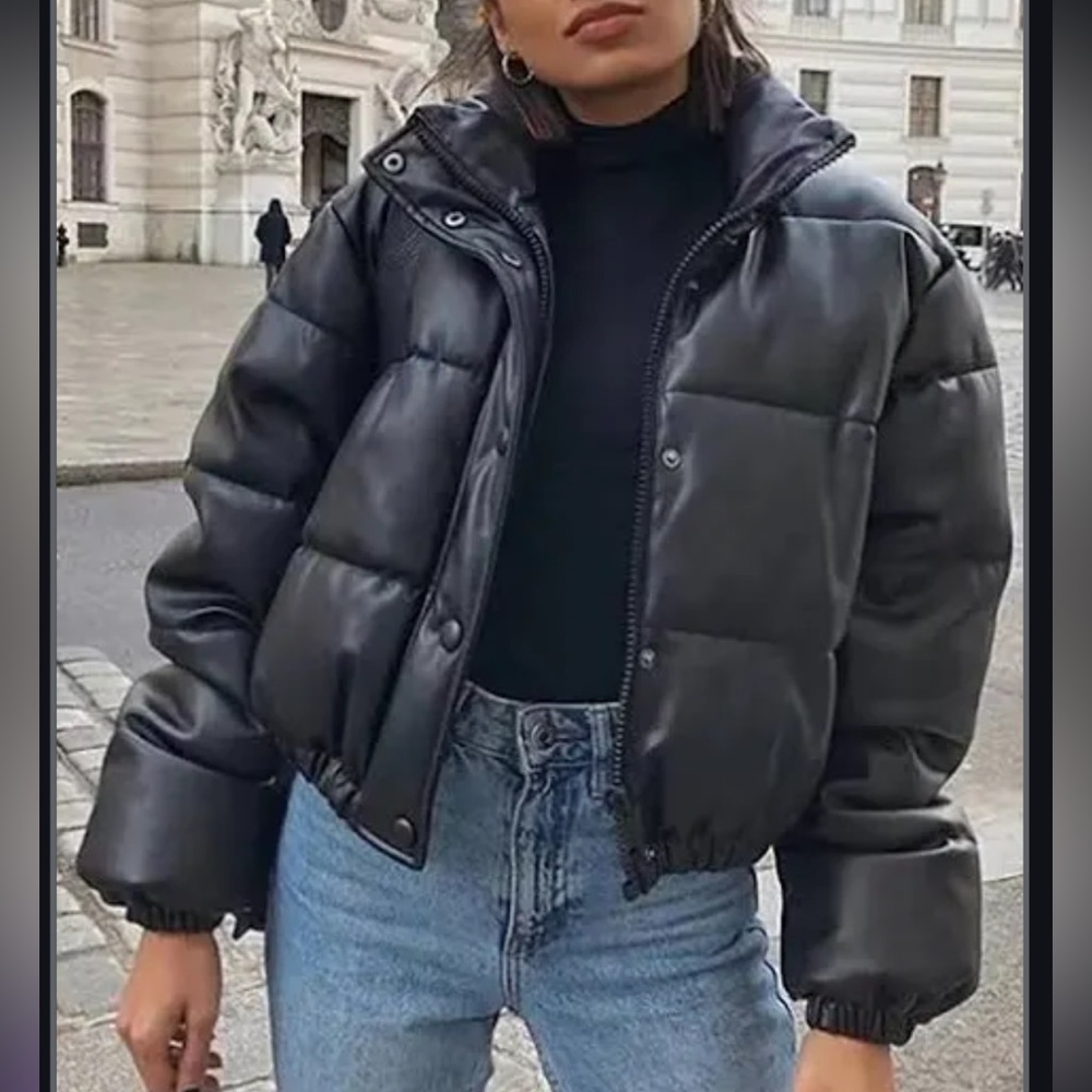 Black leather puffer jacket. Zara